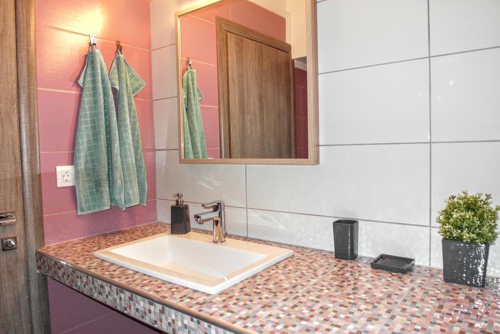 Rino Thessaloniki Apartments エクステリア 写真