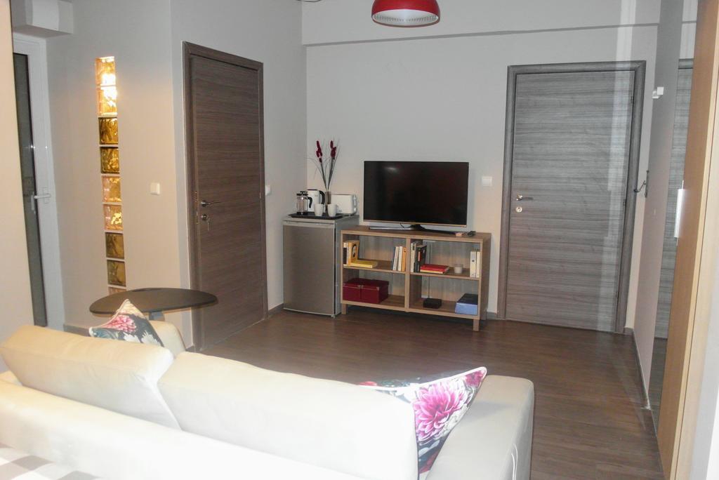 Rino Thessaloniki Apartments エクステリア 写真